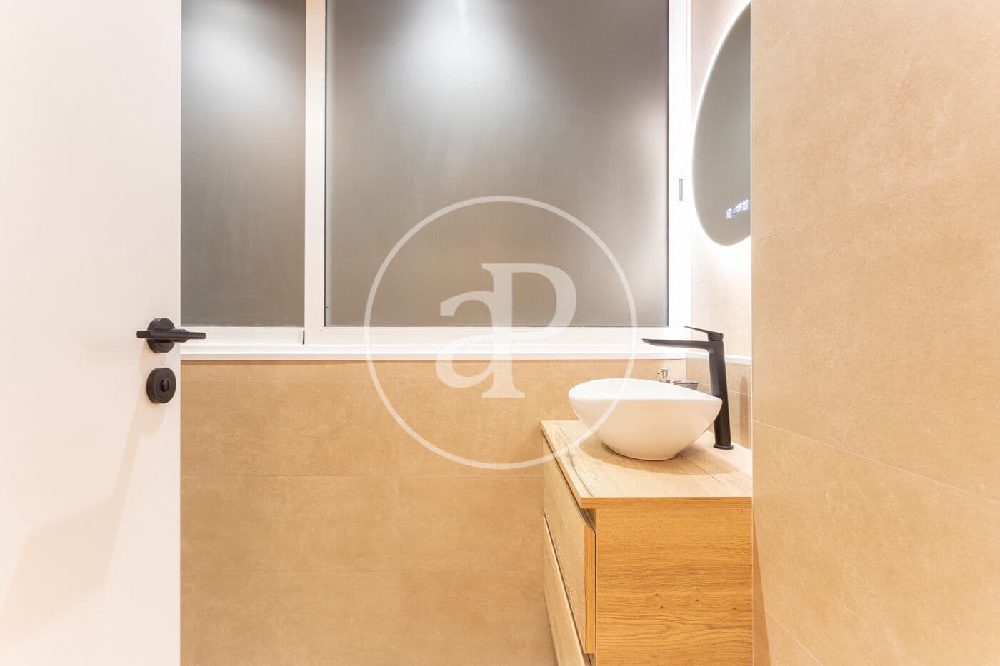 3 makuuhuone Huoneisto vuokrattavana paikassa Barcelona kaupunki - 3 300 € (Ref: 9452113)