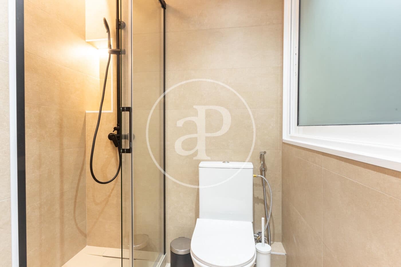 3 makuuhuone Huoneisto vuokrattavana paikassa Barcelona kaupunki - 3 300 € (Ref: 9452113)