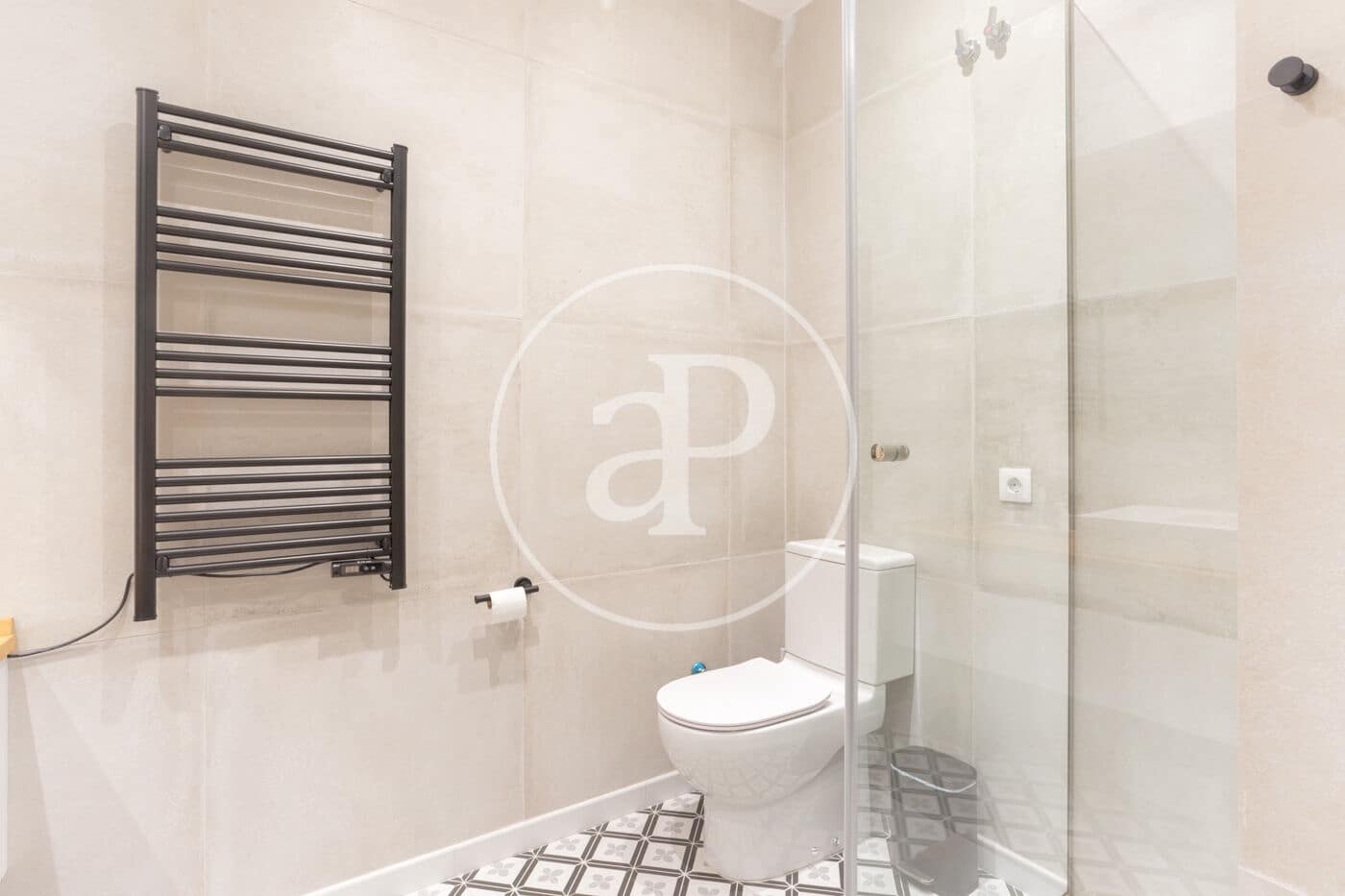 2 makuuhuone Huoneisto vuokrattavana paikassa Barcelona kaupunki - 1 800 € (Ref: 9452114)