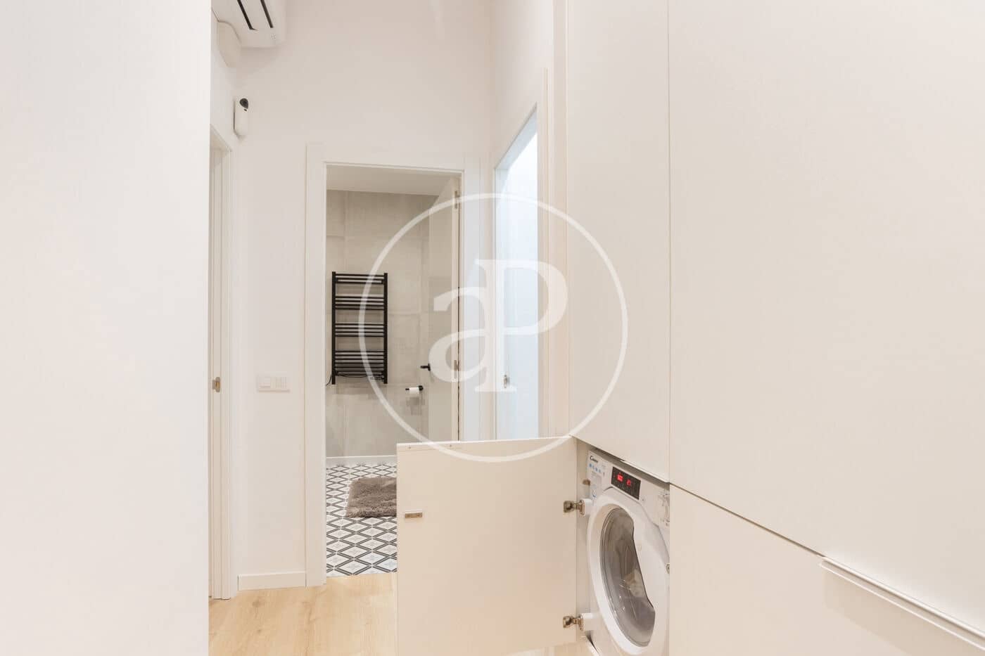 2 makuuhuone Huoneisto vuokrattavana paikassa Barcelona kaupunki - 1 800 € (Ref: 9452114)