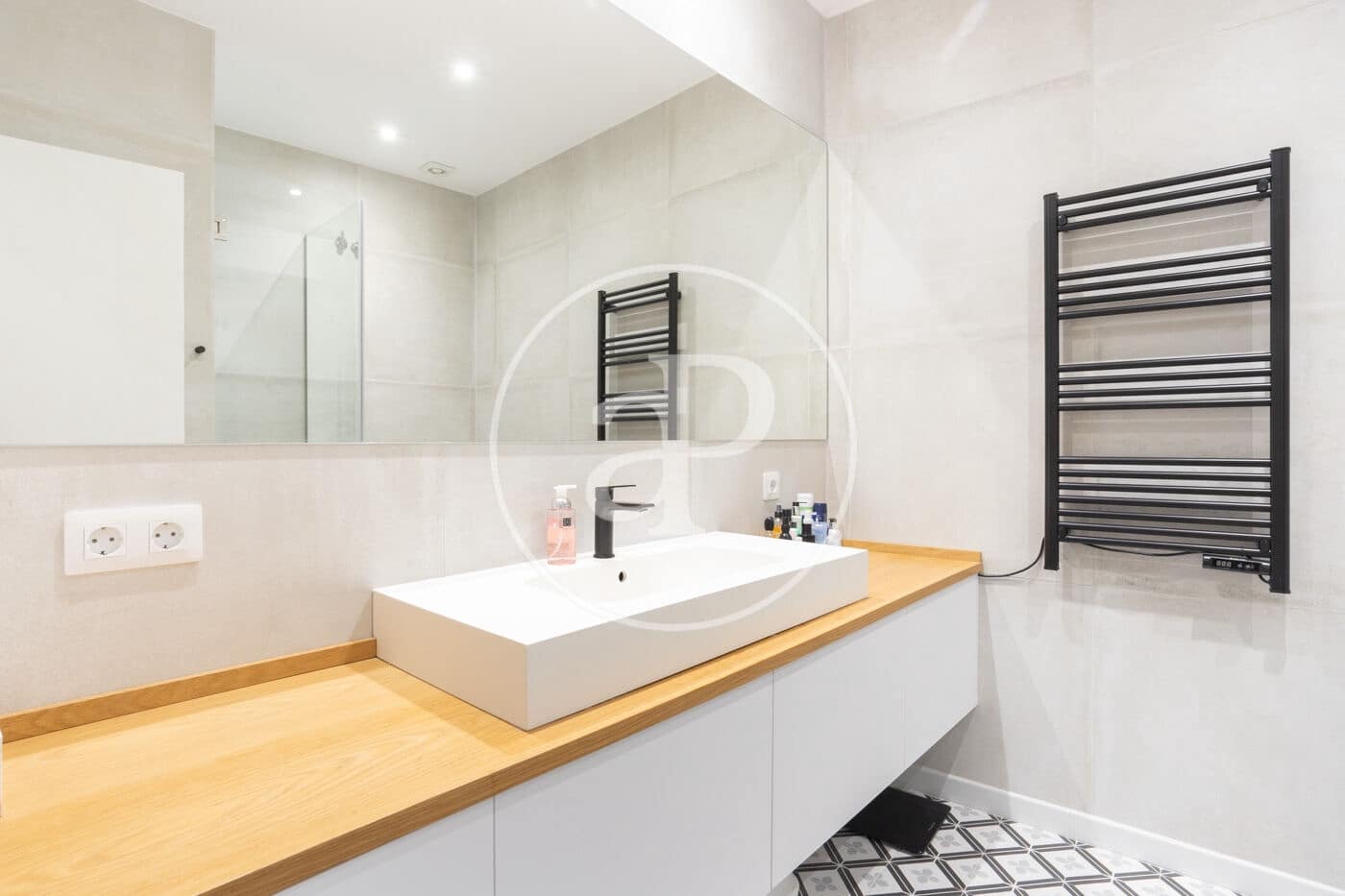 2 makuuhuone Huoneisto vuokrattavana paikassa Barcelona kaupunki - 1 800 € (Ref: 9452114)