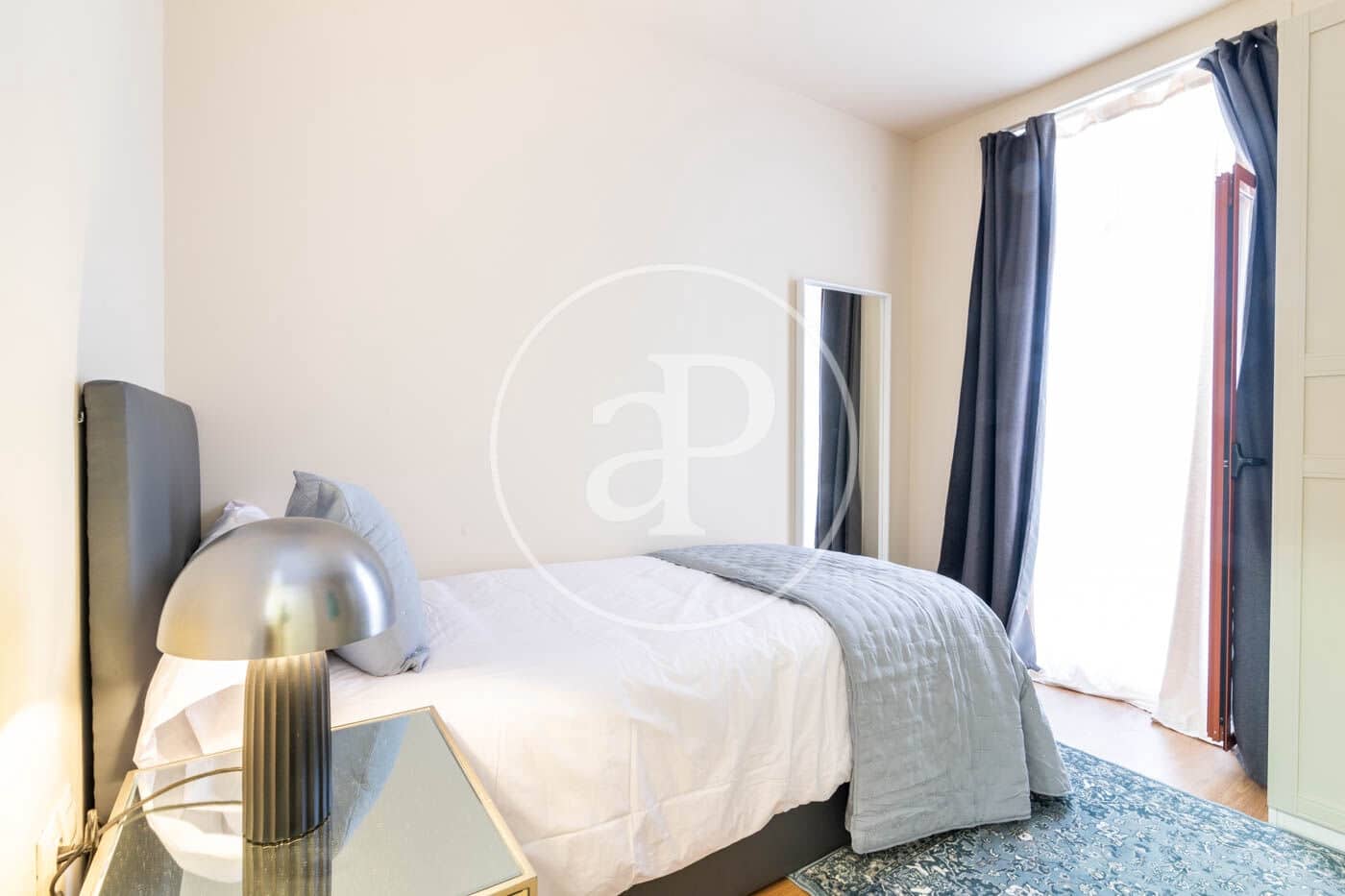 2 Zimmer Apartment zu vermieten in Barcelona Stadt - 2.700 € (Ref: 9452115)