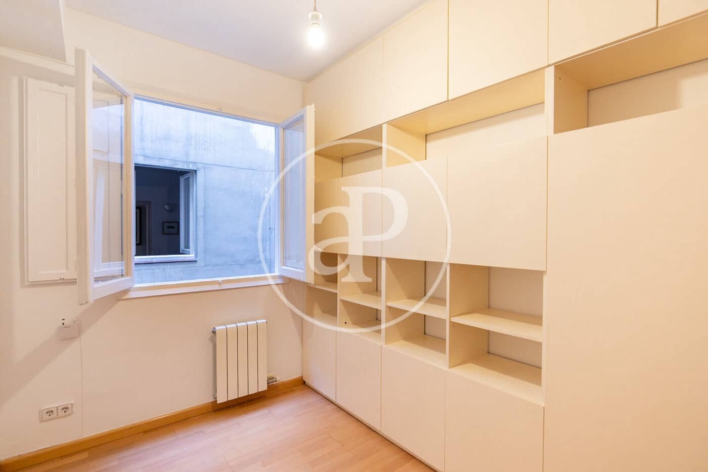 3 slaapkamer Appartement te koop in Barcelona stad - € 840.000 (Ref: 9452116)