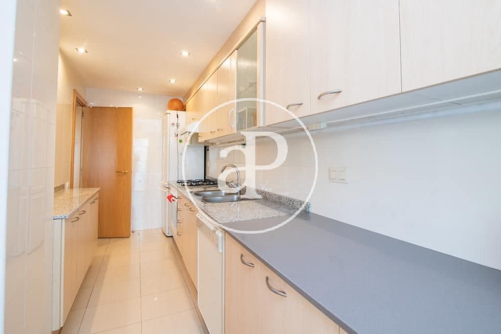 3 sypialnia Apartament do wynajęcia w Sant Cugat del Valles z basenem - 1 850 € (Ref: 9456236)