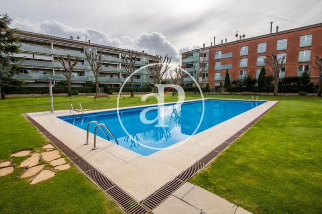 3 makuuhuone Huoneisto vuokrattavana paikassa Sant Cugat del Vallès mukana uima-altaan - 1 850 € (Ref: 9456236)