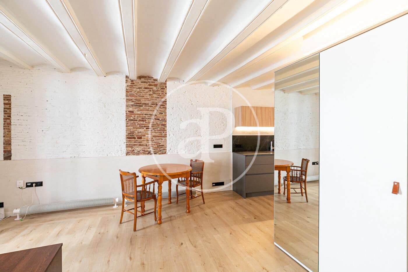 Apartamento de 1 habitación en Barcelona ciudad en alquiler - 1.235 € (Ref: 9456237)