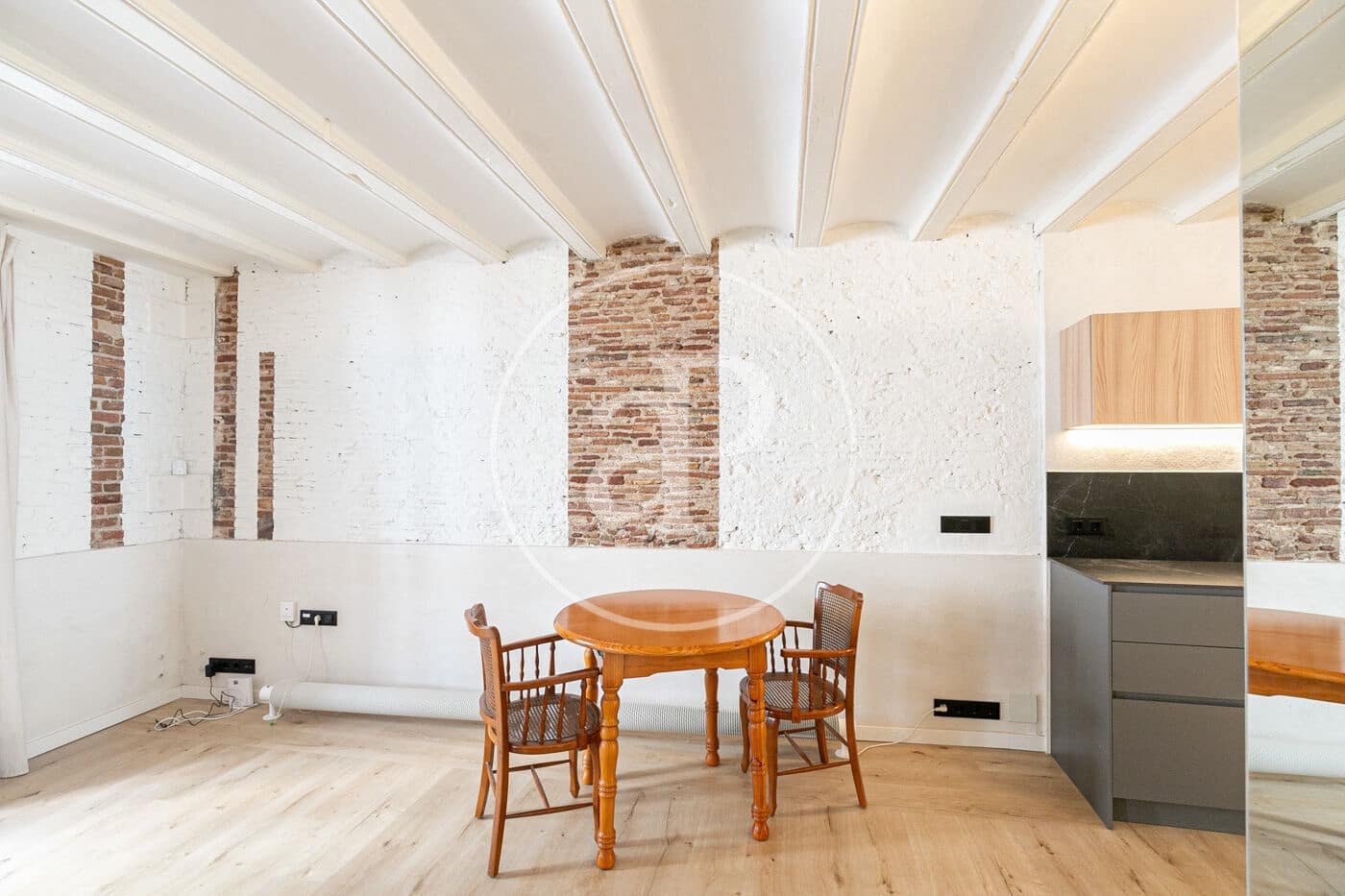 Apartamento de 1 habitación en Barcelona ciudad en alquiler - 1.235 € (Ref: 9456237)