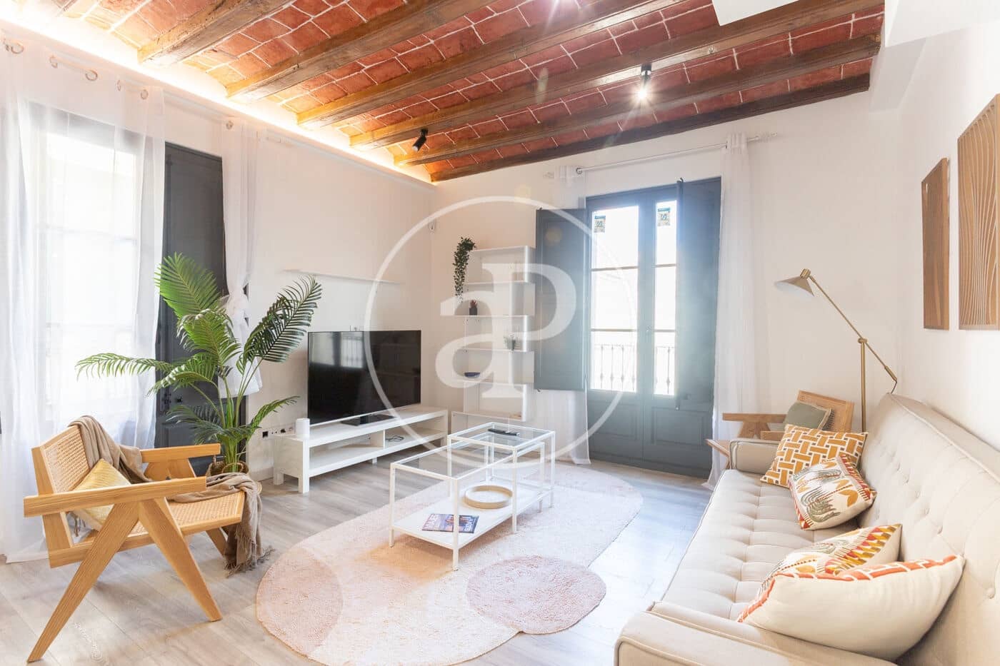 3 slaapkamer Appartement te huur in Barcelona stad - € 2.400 (Ref: 9456238)