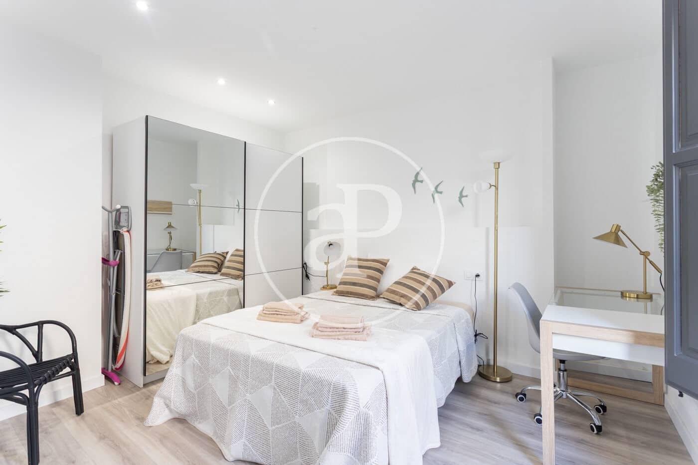 3 slaapkamer Appartement te huur in Barcelona stad - € 2.400 (Ref: 9456238)