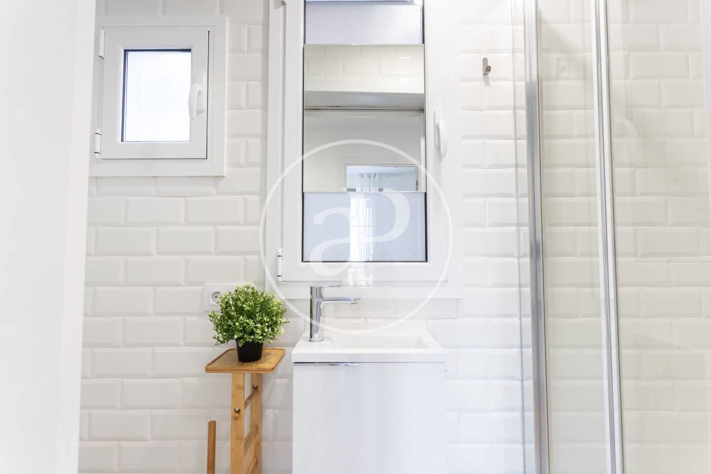 3 slaapkamer Appartement te huur in Barcelona stad - € 2.400 (Ref: 9456238)