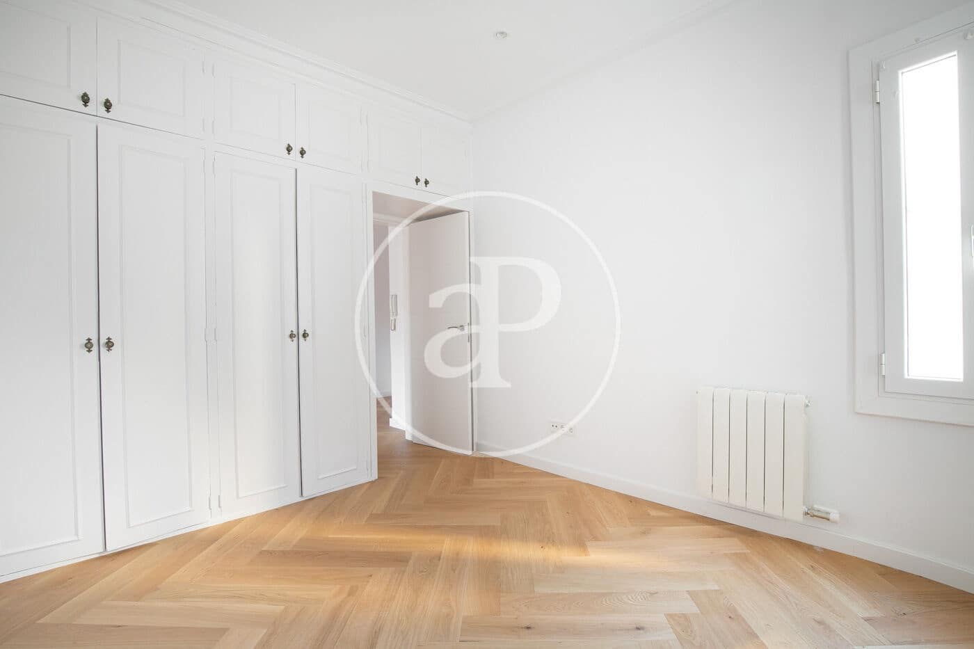 4 sovrum Lägenhet att hyra i Barcelona stad - 4 200 € (Ref: 9456239)