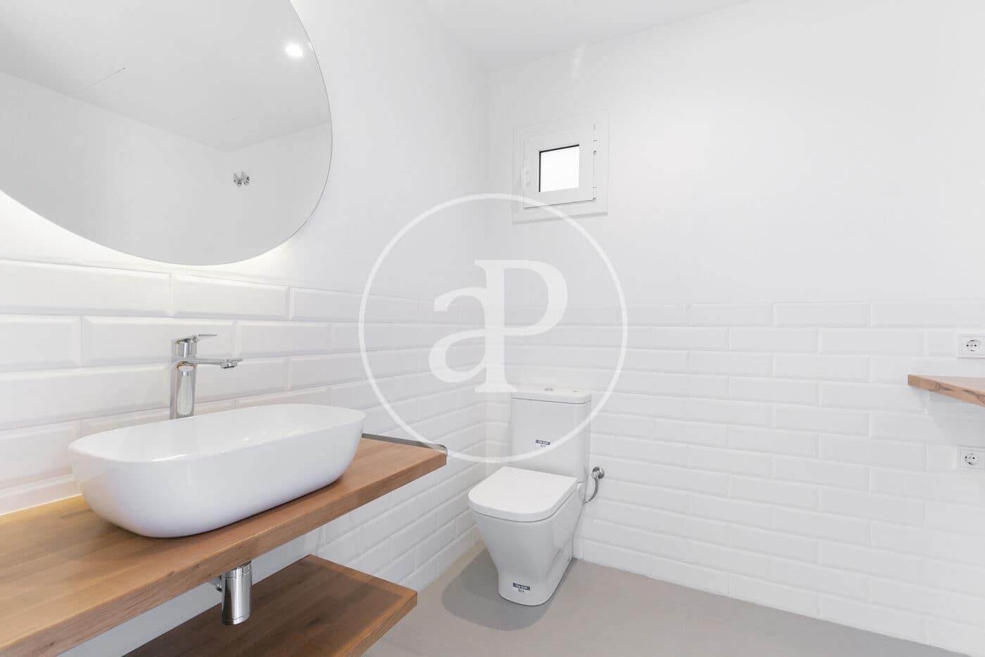 4 sovrum Lägenhet att hyra i Barcelona stad - 4 200 € (Ref: 9456239)