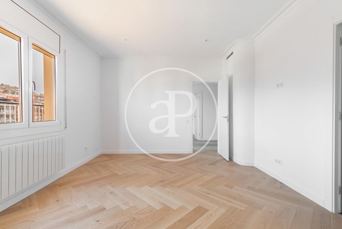 4 sovrum Lägenhet att hyra i Barcelona stad - 4 200 € (Ref: 9456239)