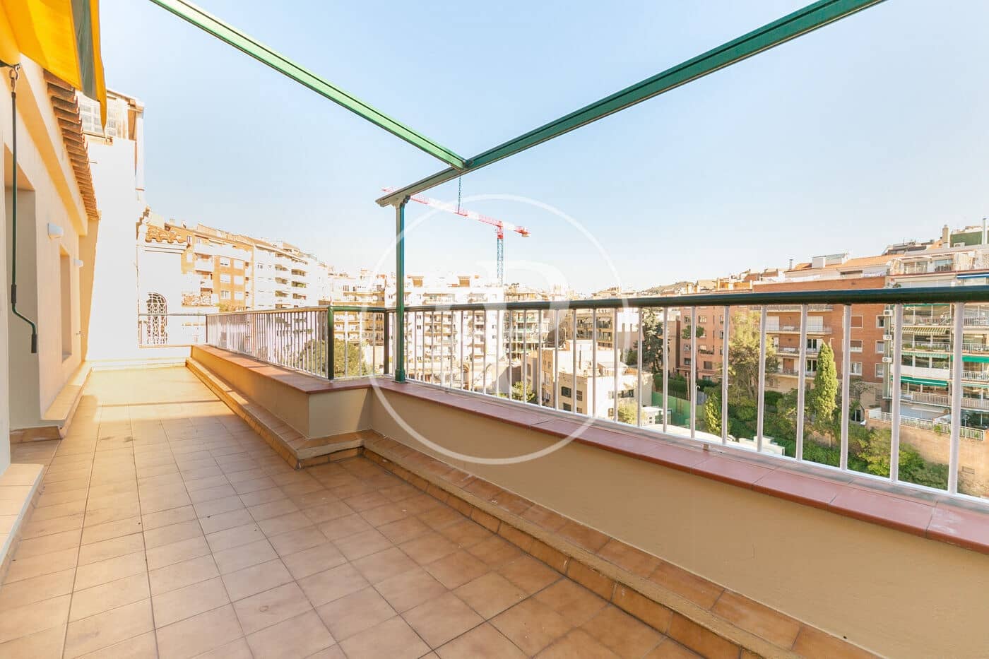 4 sovrum Lägenhet att hyra i Barcelona stad - 4 200 € (Ref: 9456239)