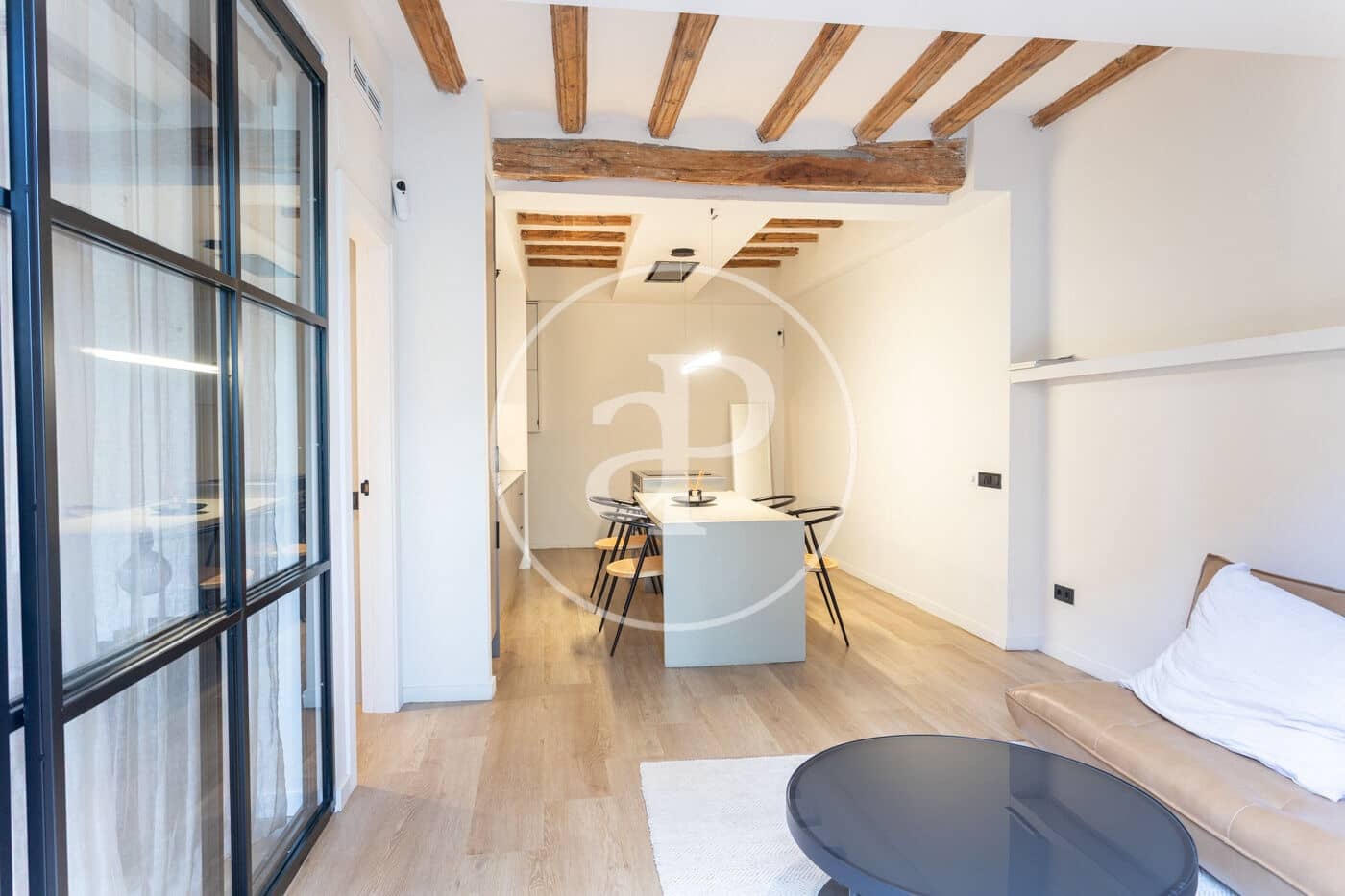 1 slaapkamer Appartement te huur in Barcelona stad - € 1.900 (Ref: 9456240)