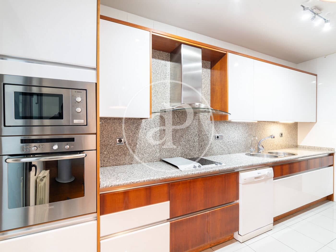 4 makuuhuone Huoneisto myytävänä paikassa Barcelona kaupunki mukana uima-altaan - 1 590 000 € (Ref: 9459482)