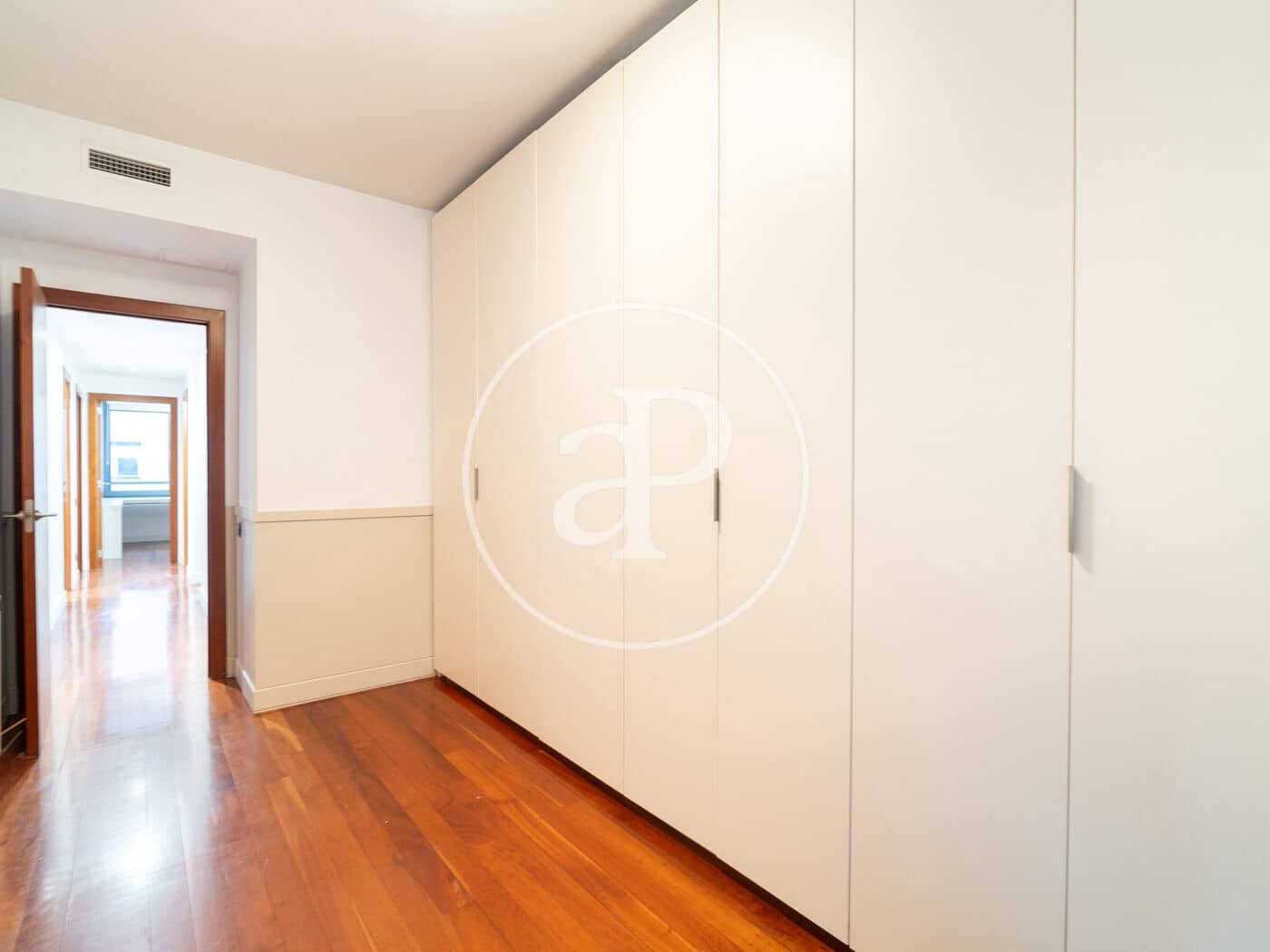 4 makuuhuone Huoneisto myytävänä paikassa Barcelona kaupunki mukana uima-altaan - 1 590 000 € (Ref: 9459482)