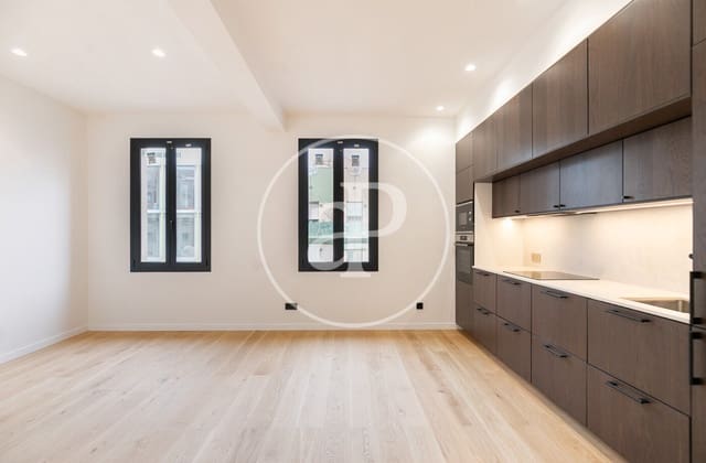 3 sypialnia Apartament na sprzedaż w La Sagrada Família, Miasto Barcelona - 650 000 € (Ref: 9459483)