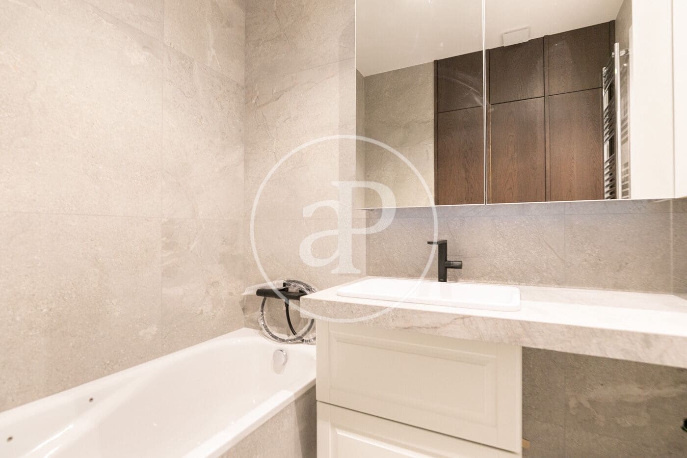 3 sypialnia Apartament na sprzedaż w Miasto Barcelona - 650 000 € (Ref: 9459483)