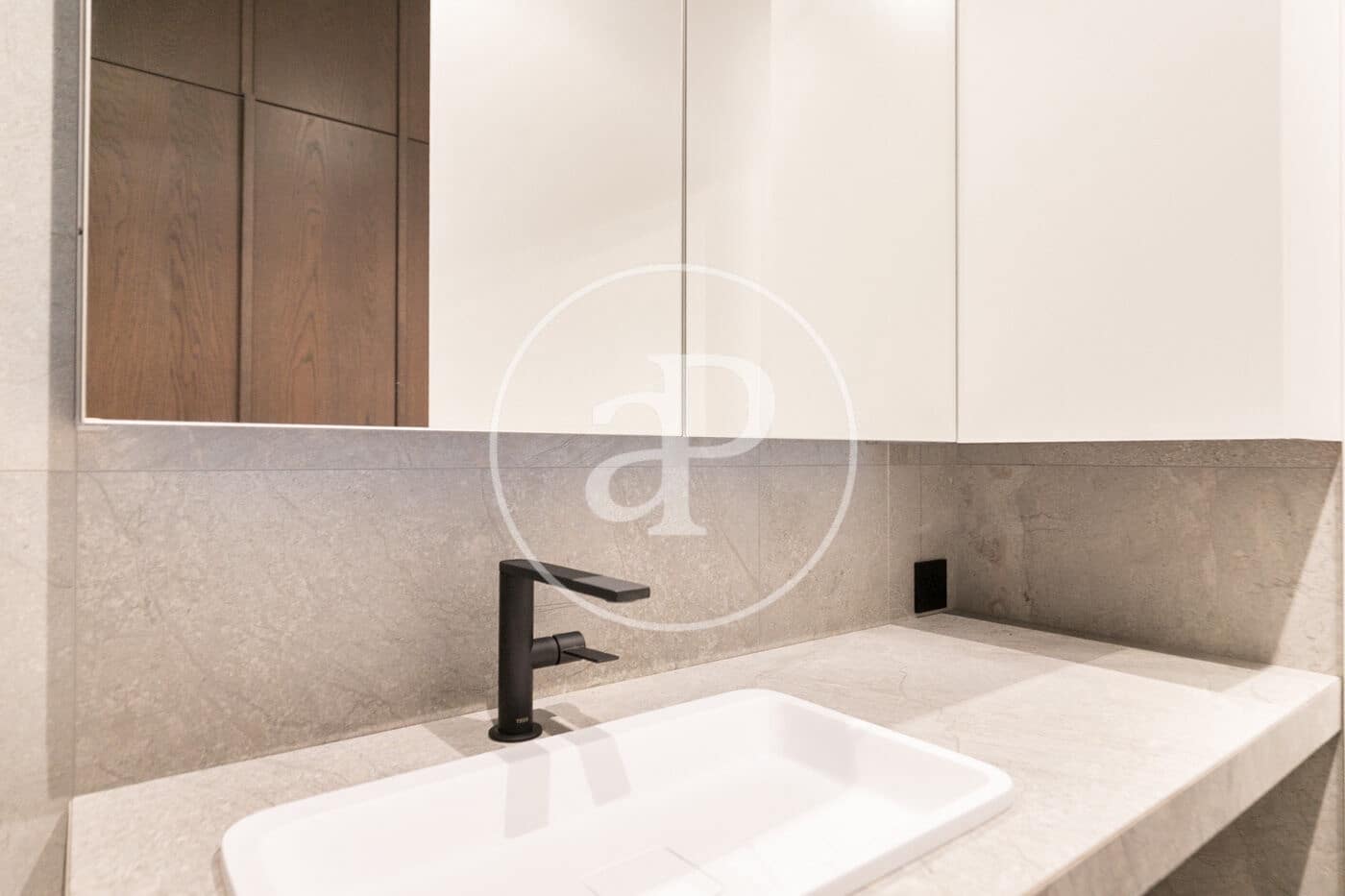 3 sypialnia Apartament na sprzedaż w Miasto Barcelona - 650 000 € (Ref: 9459483)