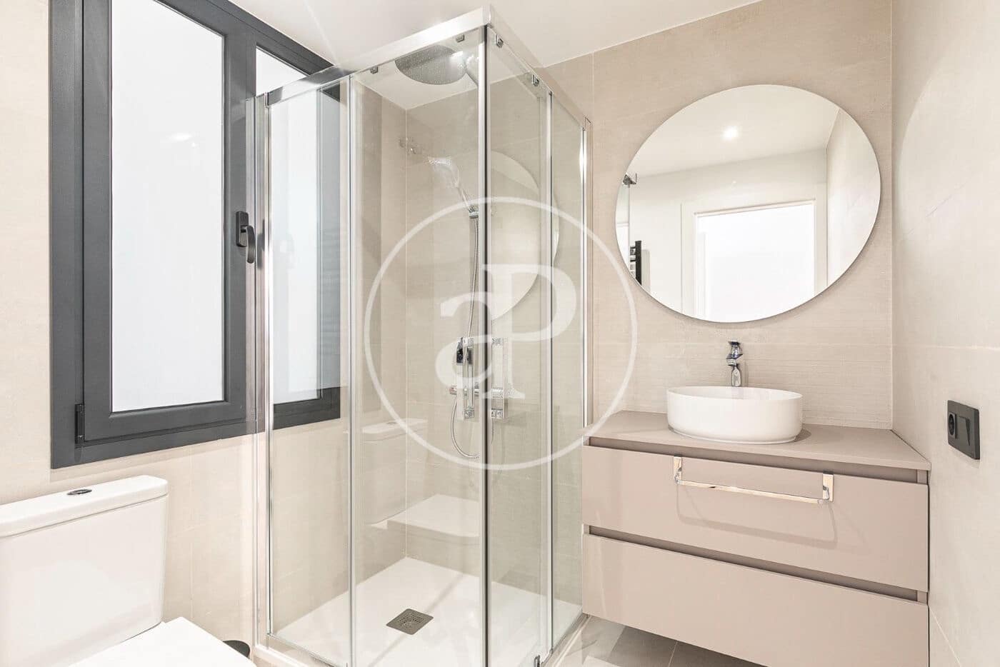 2 sovrum Lägenhet att hyra i Barcelona stad - 2 500 € (Ref: 9465641)