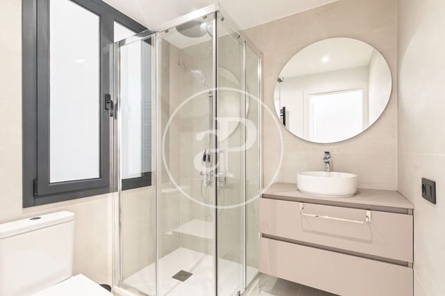 2 makuuhuone Huoneisto vuokrattavana paikassa El Raval, Barcelona kaupunki - 2 500 € (Ref: 9465641)