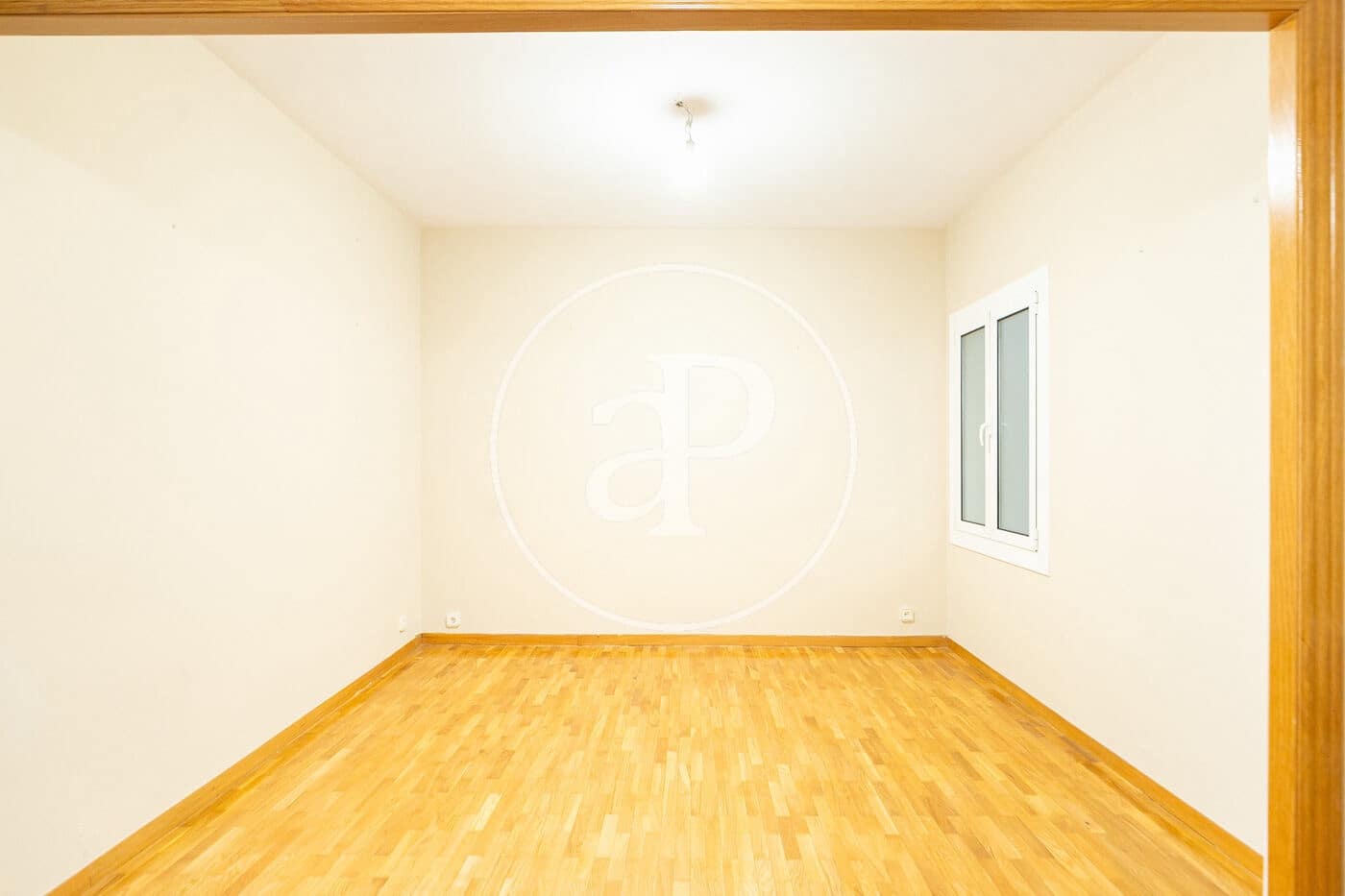 6 bedroom Apartment for sale in Barcelona city - € 1,140,000 (Ref: 9465643)