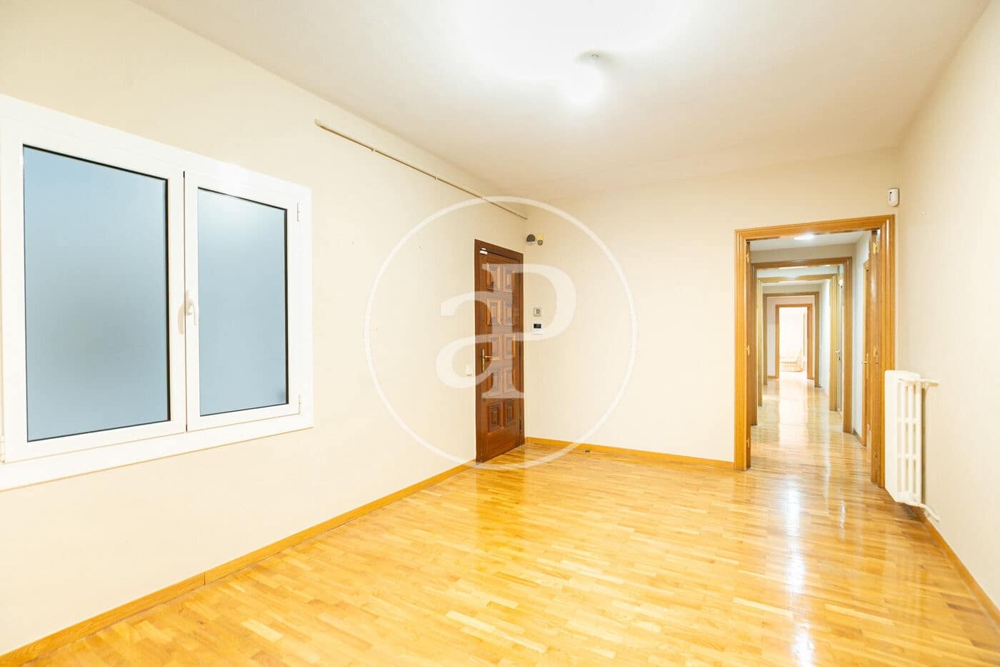 6 bedroom Apartment for sale in Barcelona city - € 1,140,000 (Ref: 9465643)