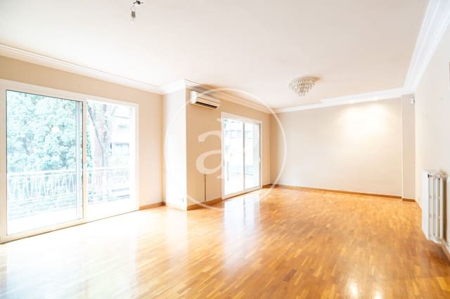 6 bedroom Apartment for sale in Sant Gervasi - Galvany, Barcelona city - € 1,140,000 (Ref: 9465643)