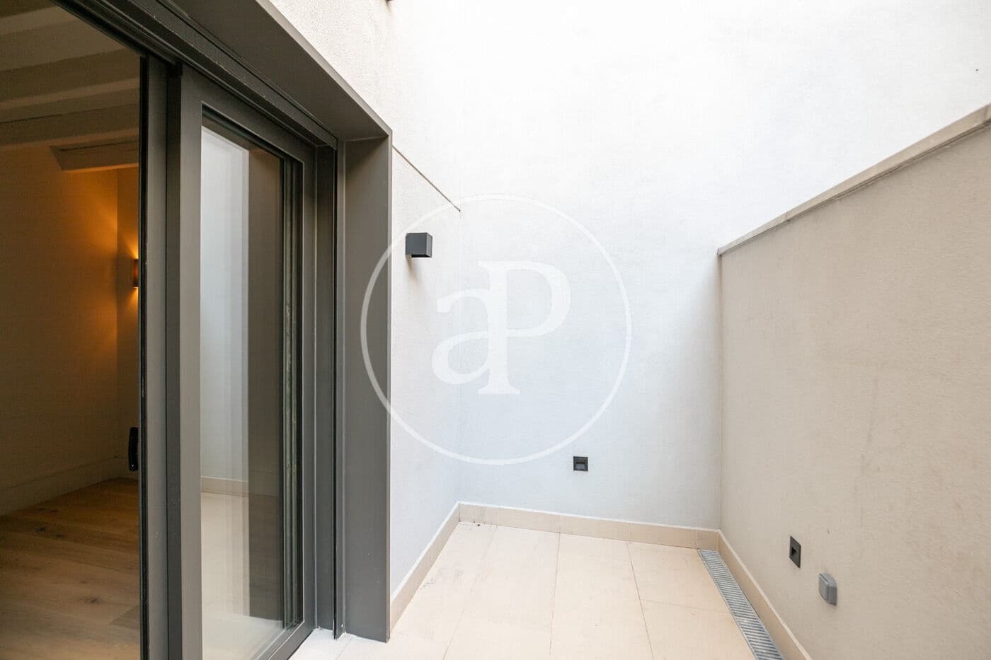 1 slaapkamer Appartement te koop in Barcelona stad - € 430.000 (Ref: 9468472)