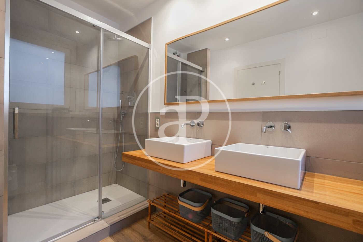 2 sovrum Lägenhet att hyra i Barcelona stad - 2 500 € (Ref: 9468473)