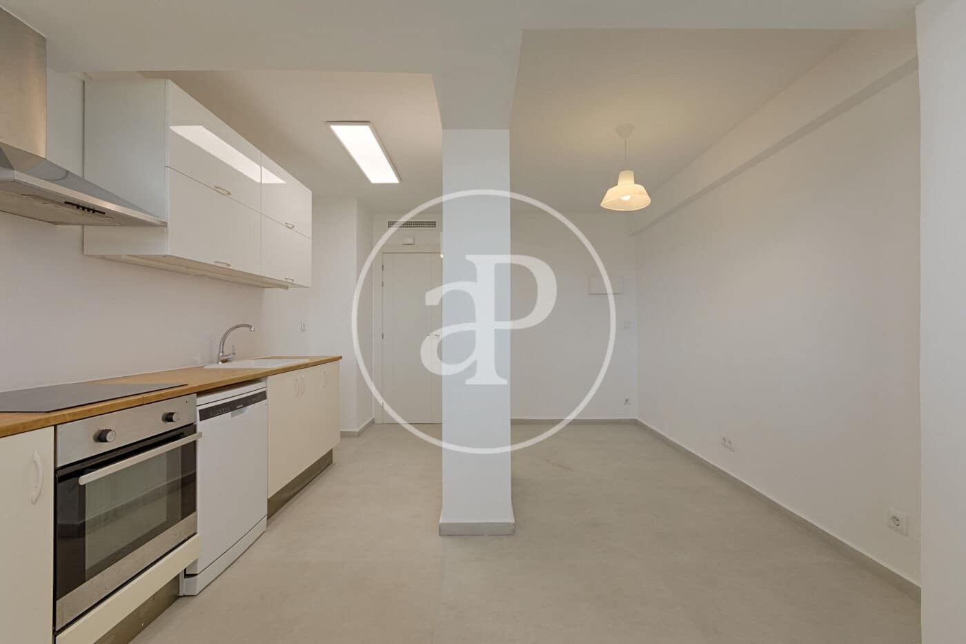 3 soverom Leilighet til salgs i Barcelona by - € 895 000 (Ref: 9468474)