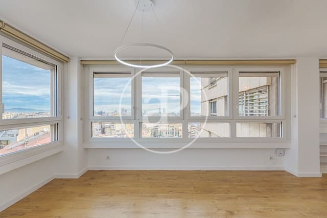 3 soverom Leilighet til salgs i L'Antiga Esquerra de L'Eixample, Barcelona by - € 895 000 (Ref: 9468474)