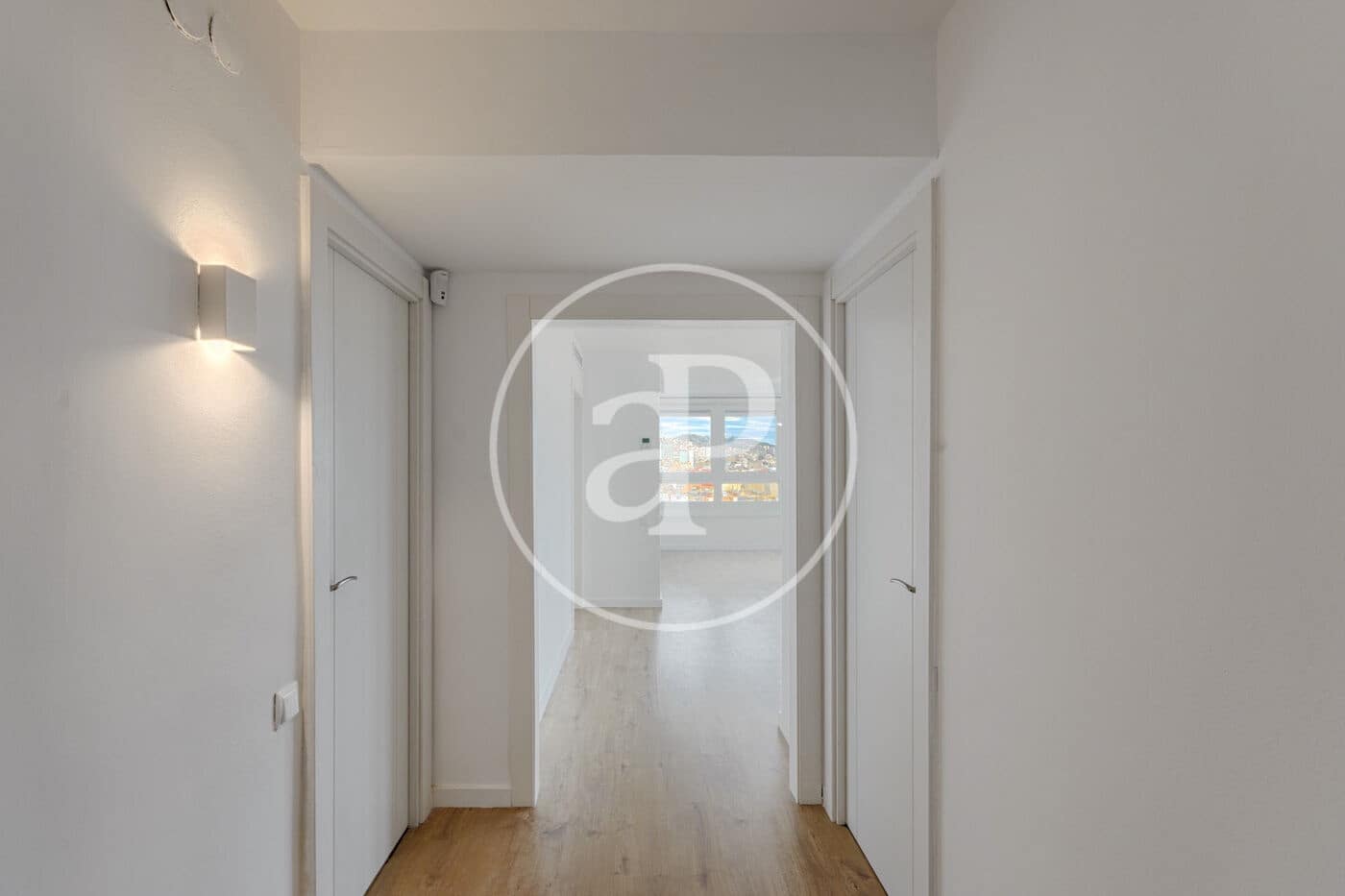 3 soverom Leilighet til salgs i Barcelona by - € 895 000 (Ref: 9468474)