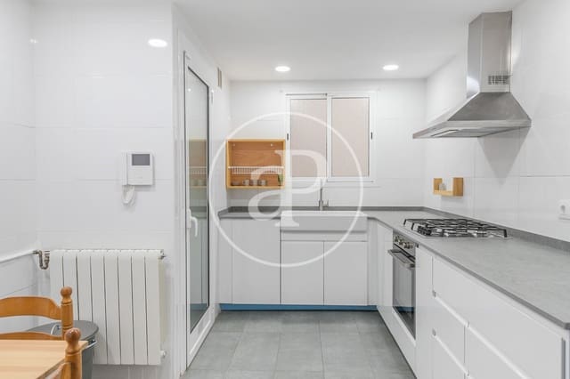 3 chambre Appartement à vendre à Sant Antoni, Barcelone ville - 495 000 € (Ref: 9468477)