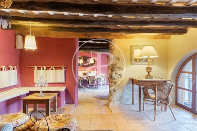 9 Zimmer Villa zu verkaufen in Olivella - 735.000 € (Ref: 9470678)