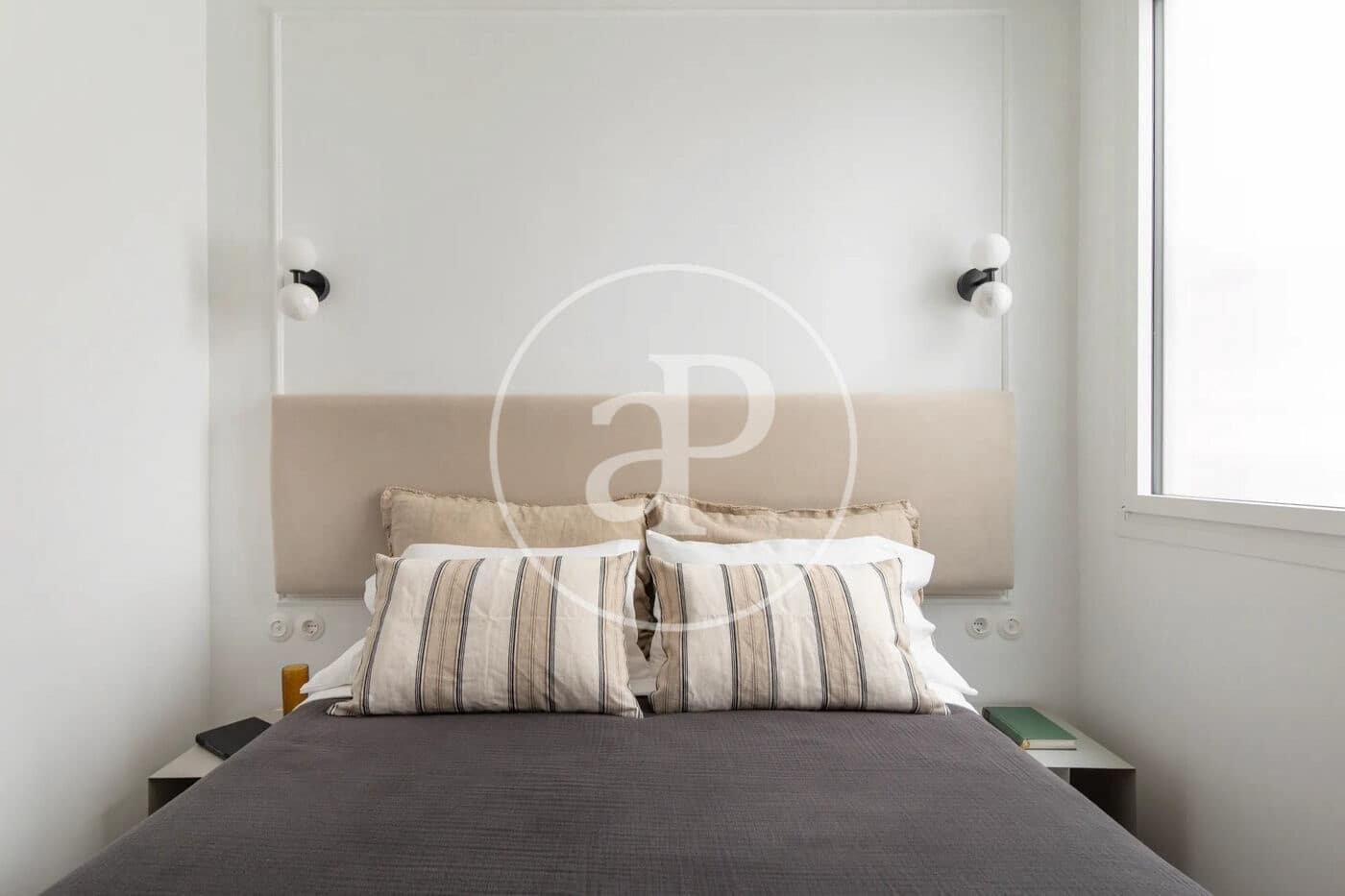 3 soveværelse Lejlighed til leje i Barcelona by - € 3.950 (Ref: 9470679)