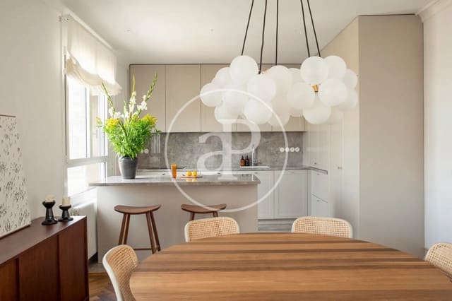 3 Zimmer Apartment zu vermieten in La Dreta de L'Eixample, Barcelona Stadt - 3.950 € (Ref: 9470679)