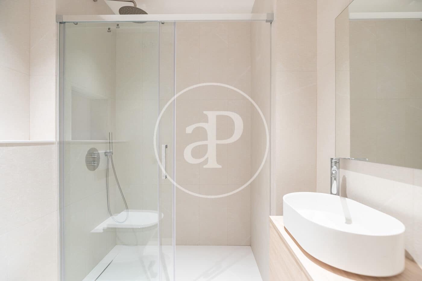 3 sypialnia Apartament na sprzedaż w Miasto Barcelona - 925 000 € (Ref: 9470682)