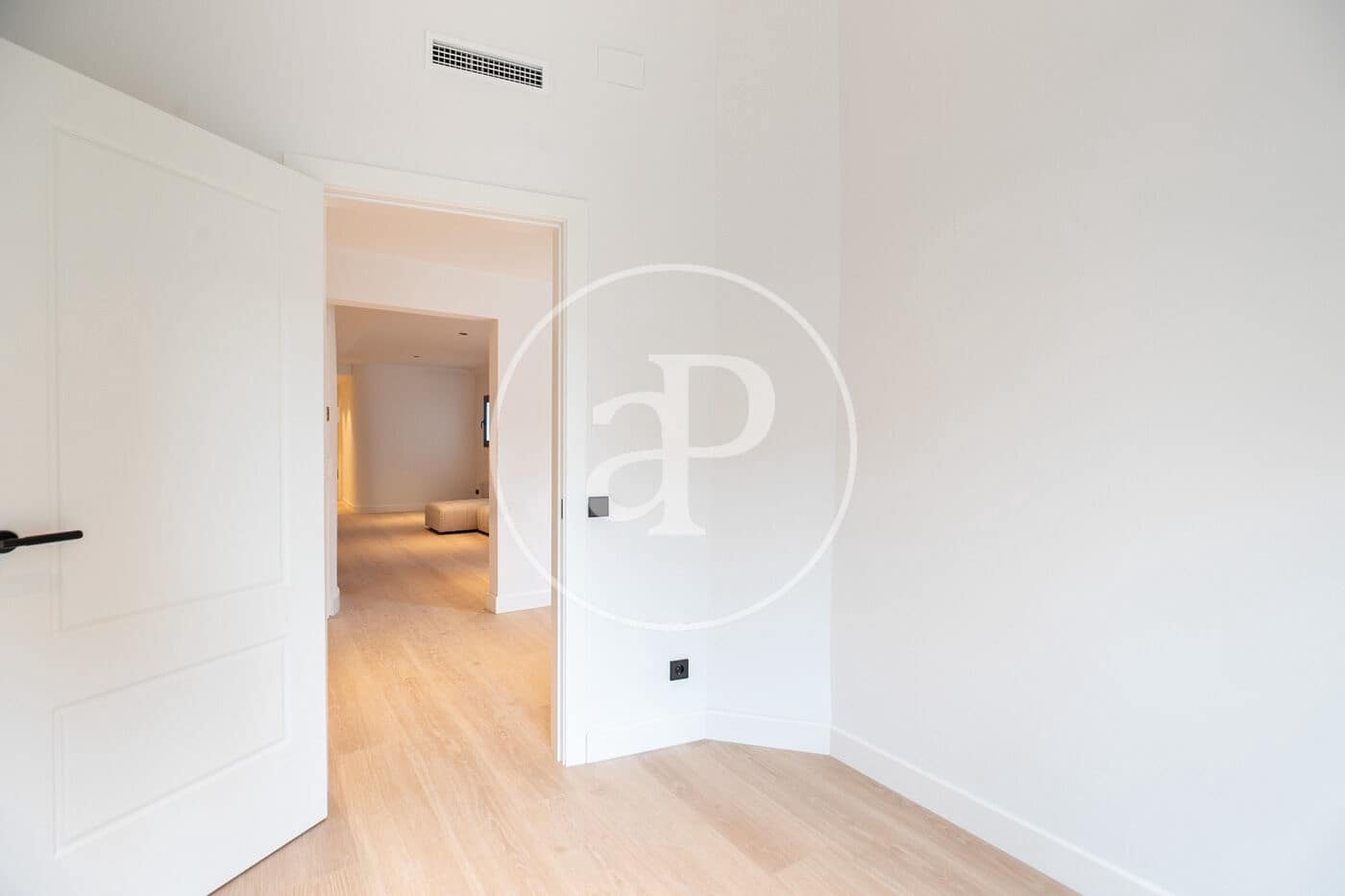 3 sypialnia Apartament na sprzedaż w Miasto Barcelona - 925 000 € (Ref: 9470682)