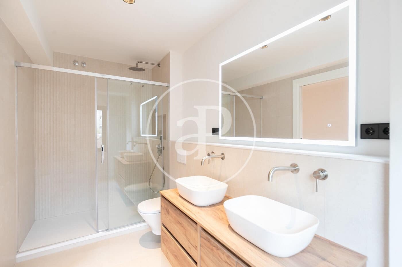 3 sypialnia Apartament na sprzedaż w Miasto Barcelona - 925 000 € (Ref: 9470682)