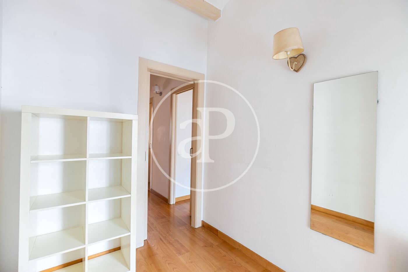 2 bedroom Apartment for sale in Barcelona city - € 395,000 (Ref: 9470683)