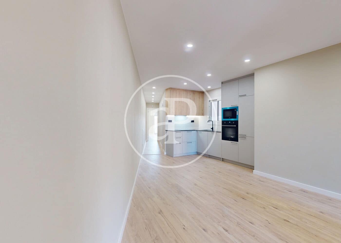 3 bedroom Apartment for sale in Barcelona city - € 530,000 (Ref: 9472957)