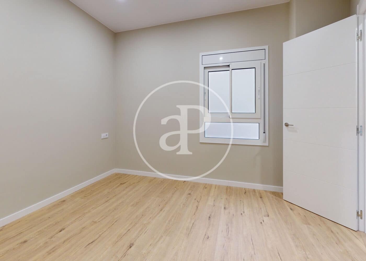 3 bedroom Apartment for sale in Barcelona city - € 530,000 (Ref: 9472957)