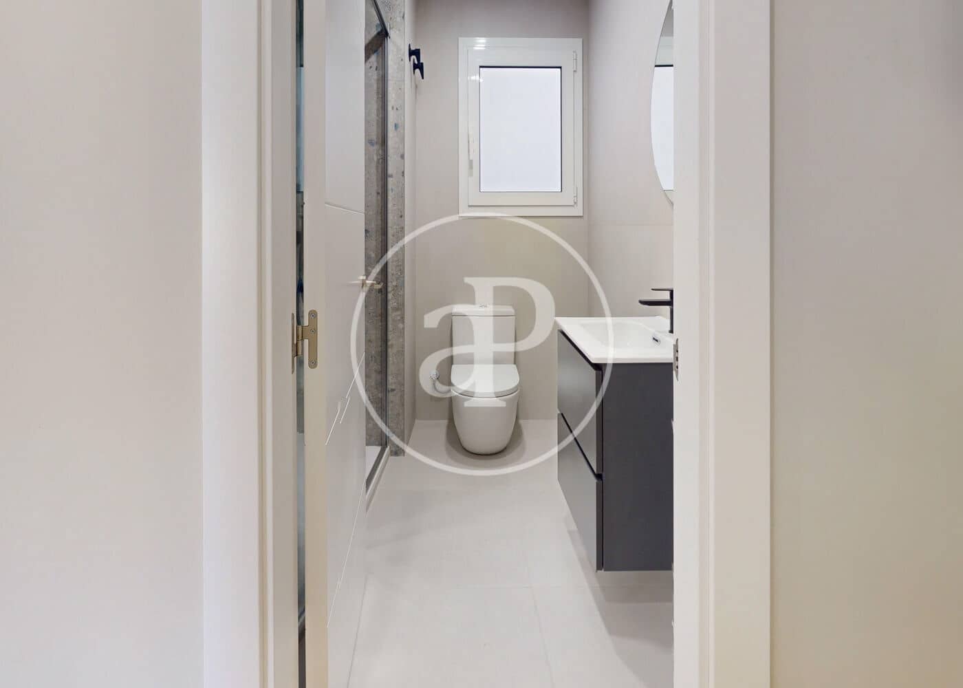 3 bedroom Apartment for sale in Barcelona city - € 530,000 (Ref: 9472957)