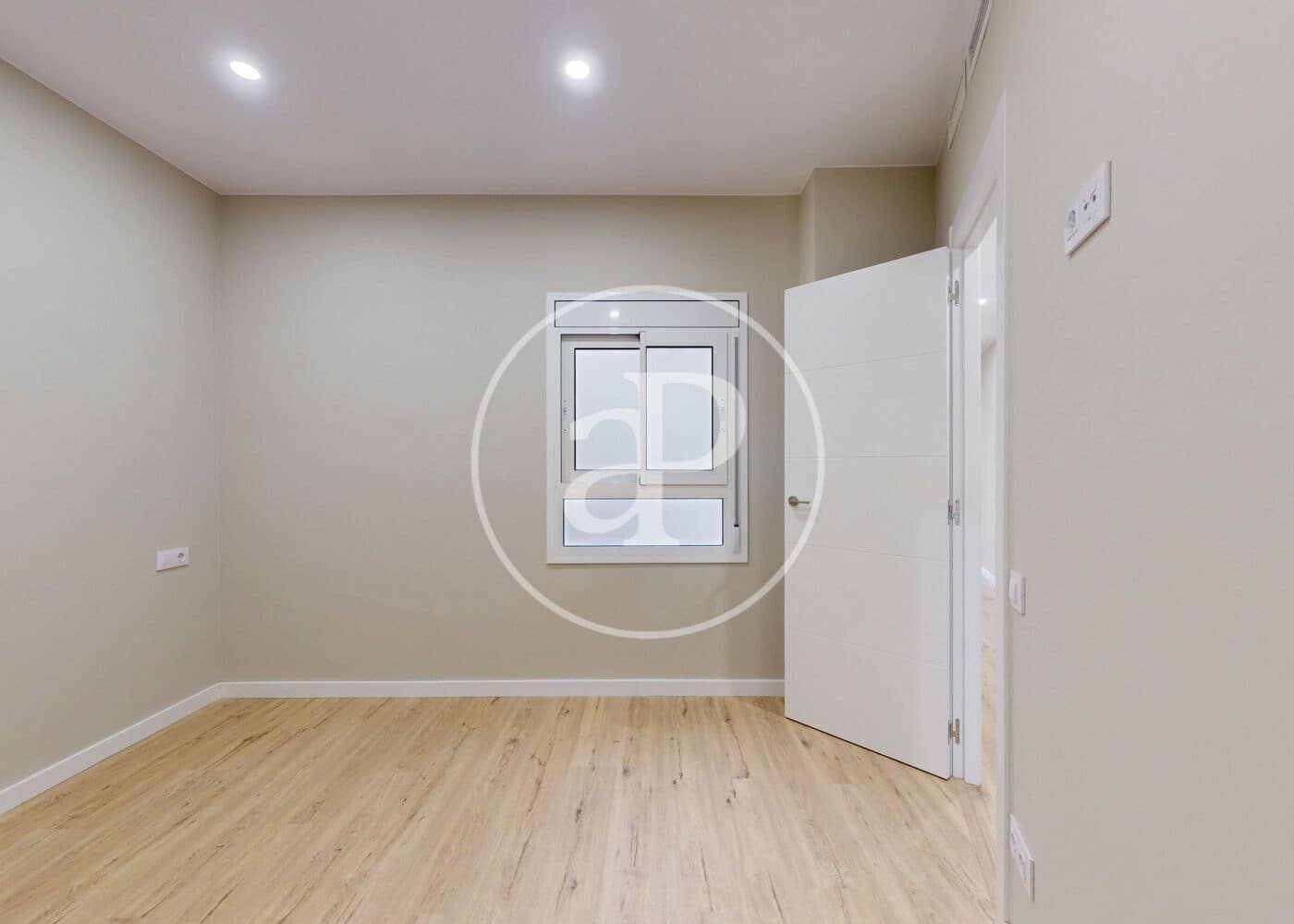 3 bedroom Apartment for sale in Barcelona city - € 530,000 (Ref: 9472957)