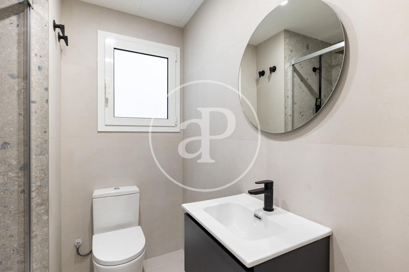 3 slaapkamer Appartement te koop in Barcelona stad - € 526.000 (Ref: 9472957)