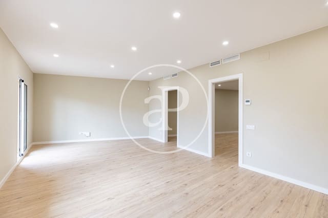 3 slaapkamer Appartement te koop in Sants, Barcelona stad - € 526.000 (Ref: 9472957)