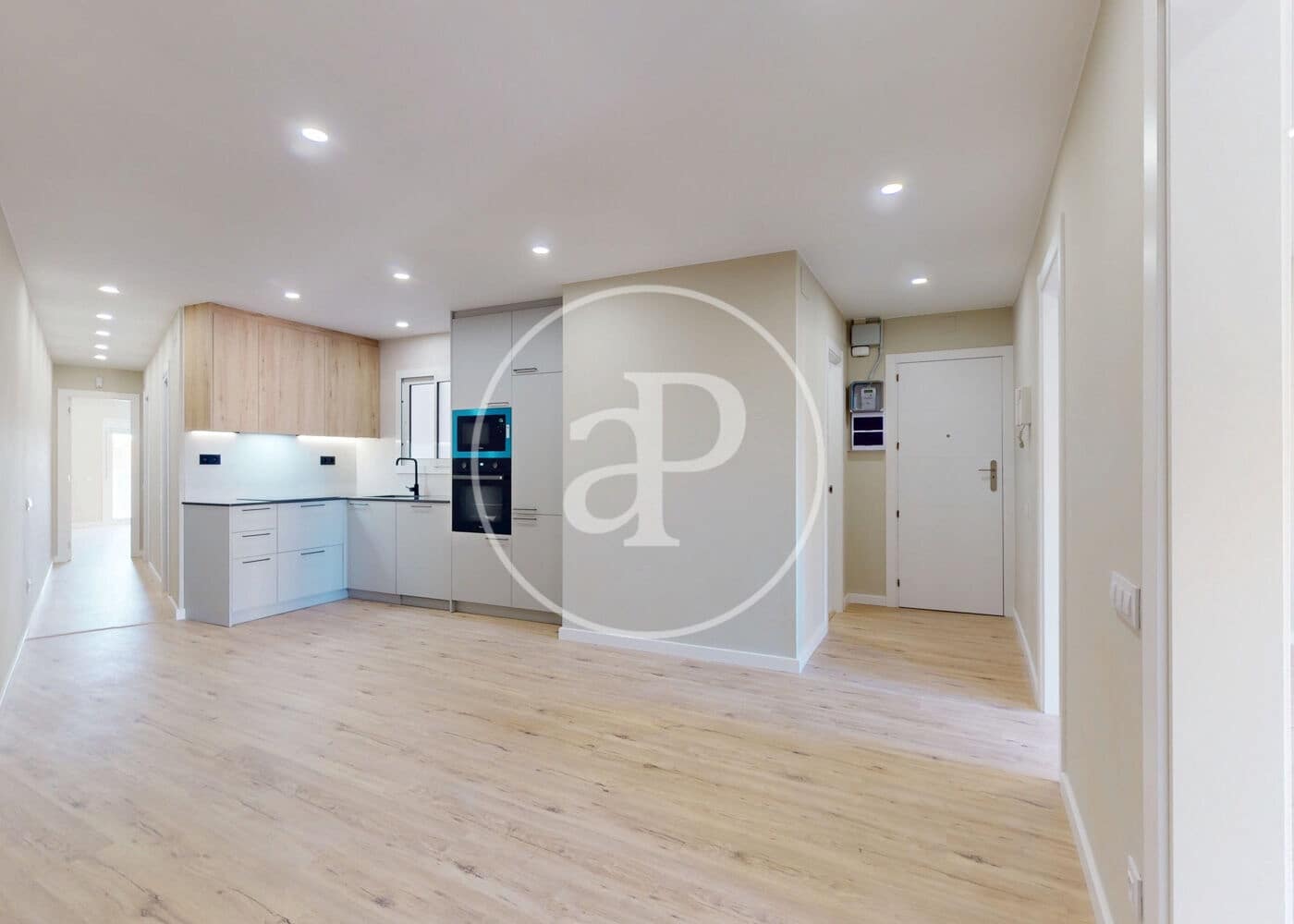 3 slaapkamer Appartement te koop in Barcelona stad - € 526.000 (Ref: 9472957)