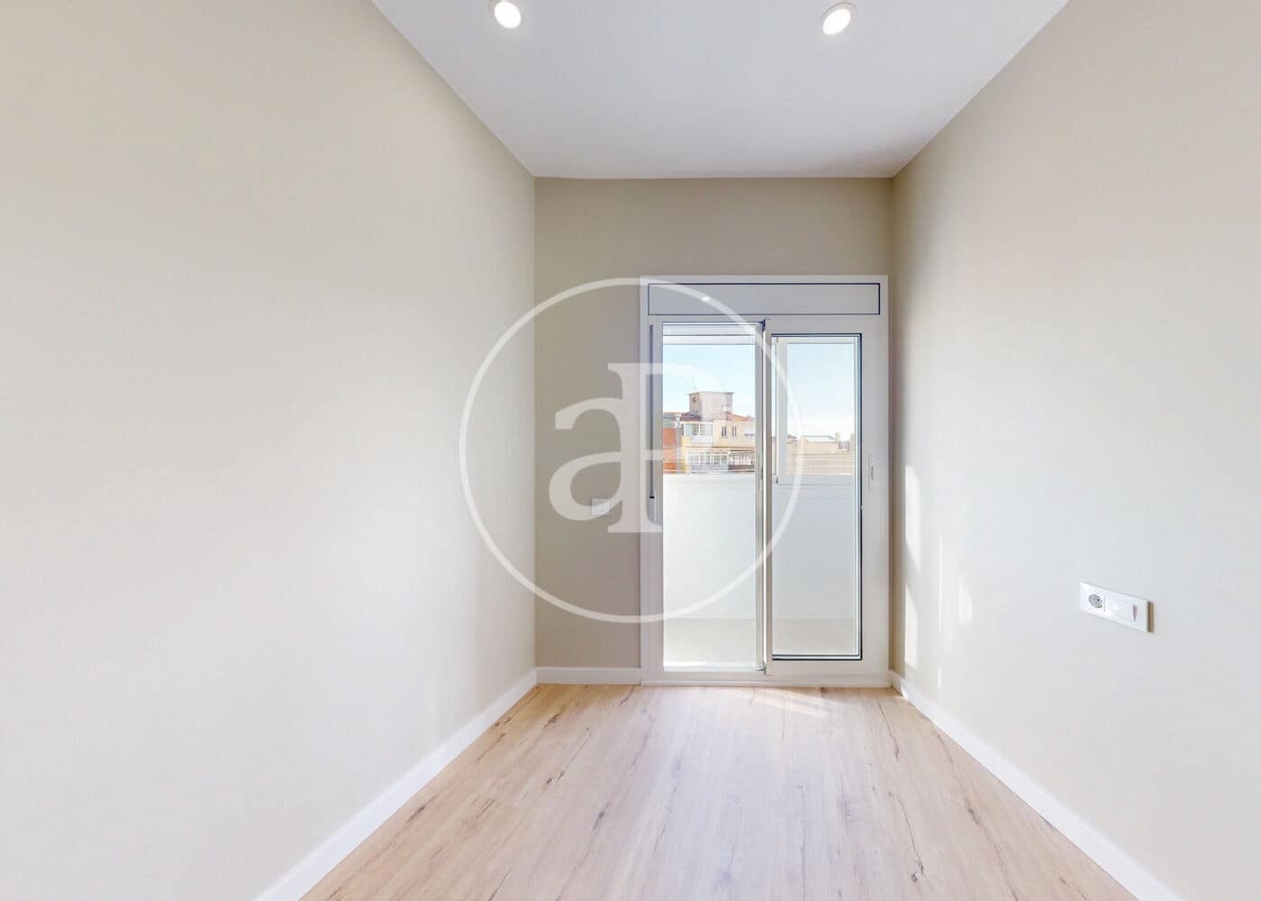 3 slaapkamer Appartement te koop in Barcelona stad - € 526.000 (Ref: 9472957)